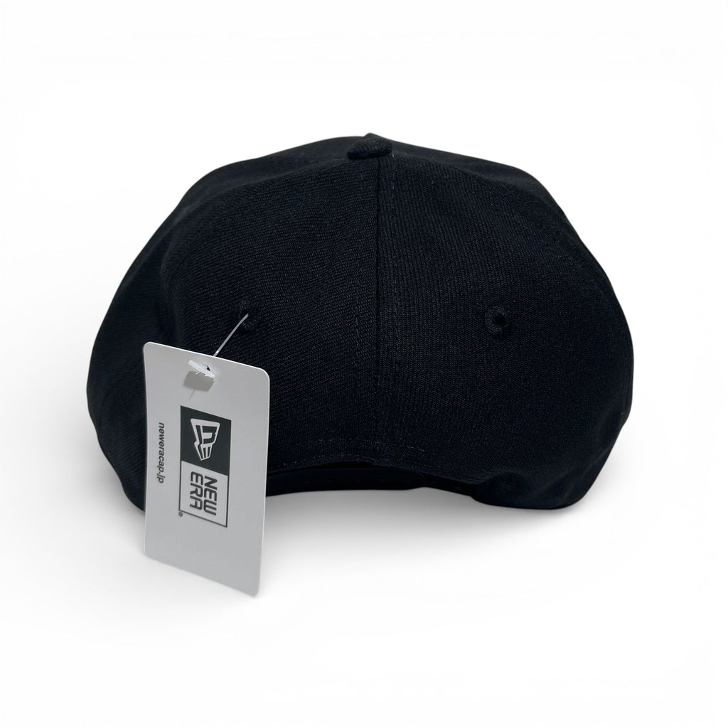 New Era Angels Negro y Blanco