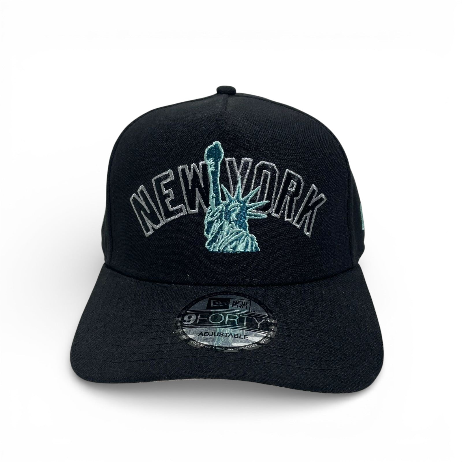 New Era New York -  Negro y Blanco