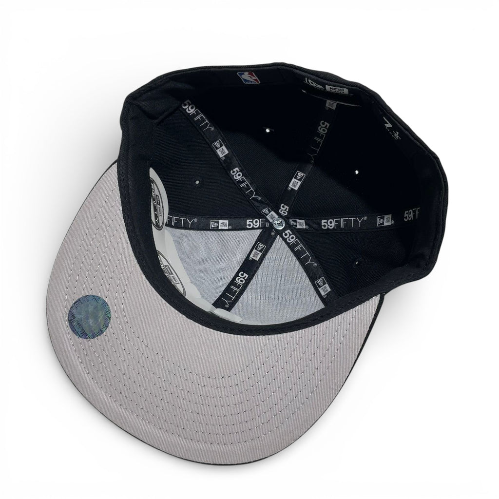 New Era LA Roja con Negro